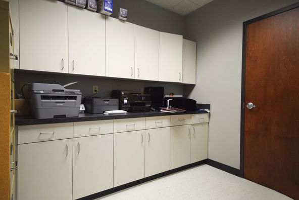 Westlake Corporate Park | Redding Building: 1701 Centerview Dr, Little Rock, AR 72211